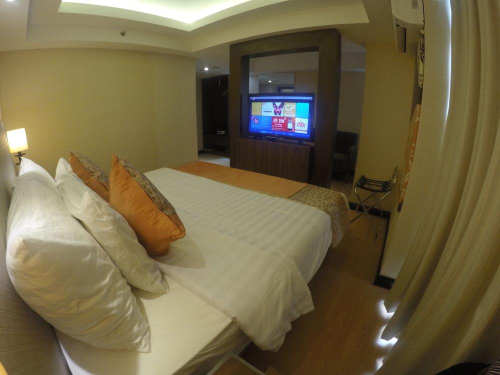 Sahid Raya Hotel & Convention Yogyakarta Maguwo Extérieur photo