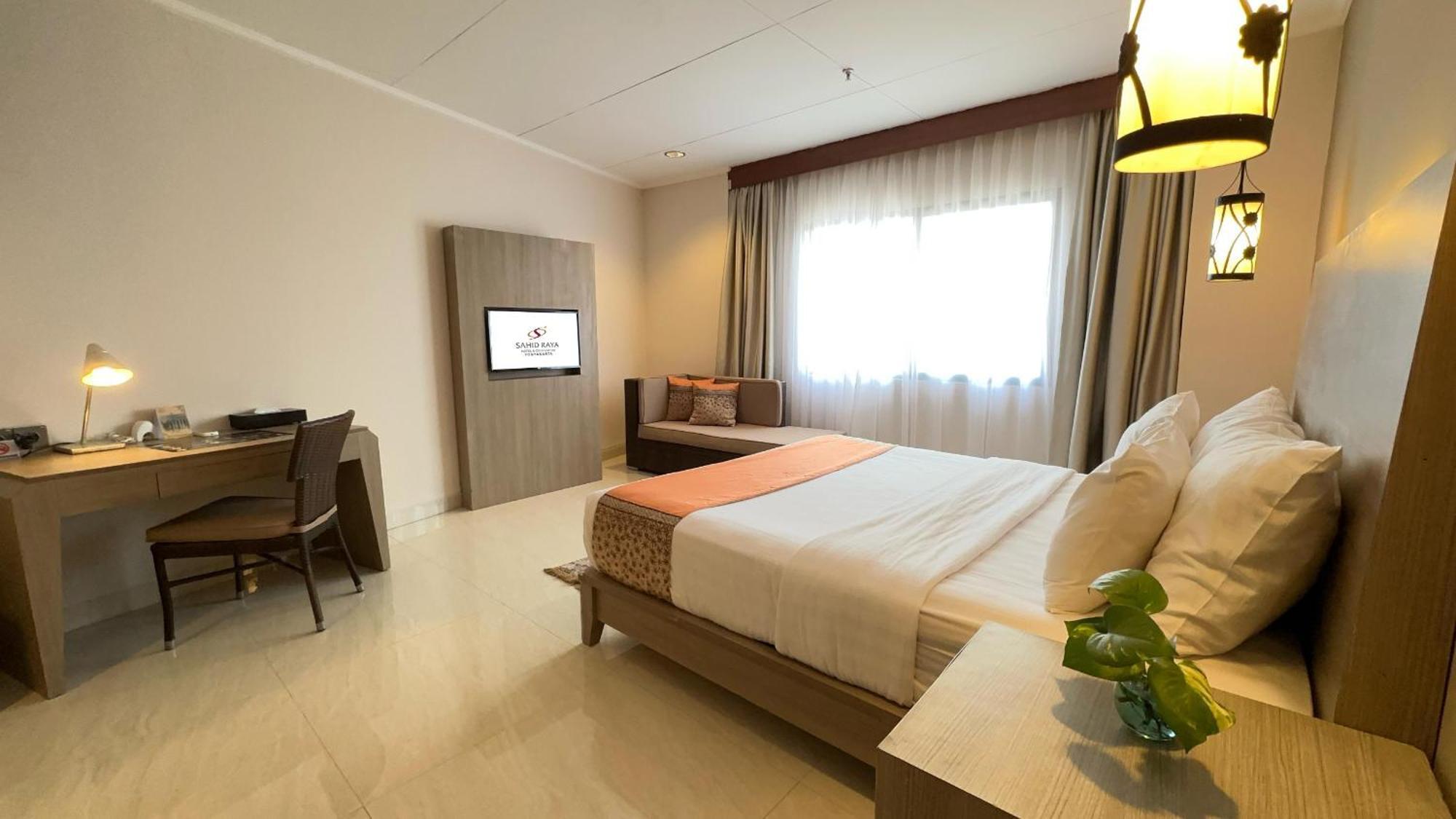 Sahid Raya Hotel & Convention Yogyakarta Maguwo Extérieur photo