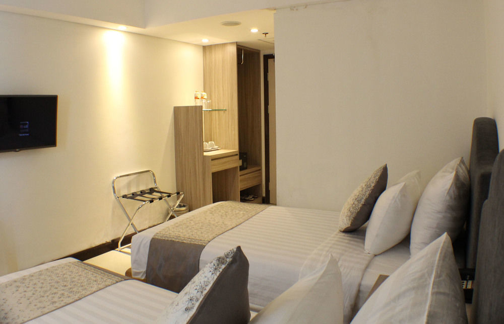 Sahid Raya Hotel & Convention Yogyakarta Maguwo Extérieur photo