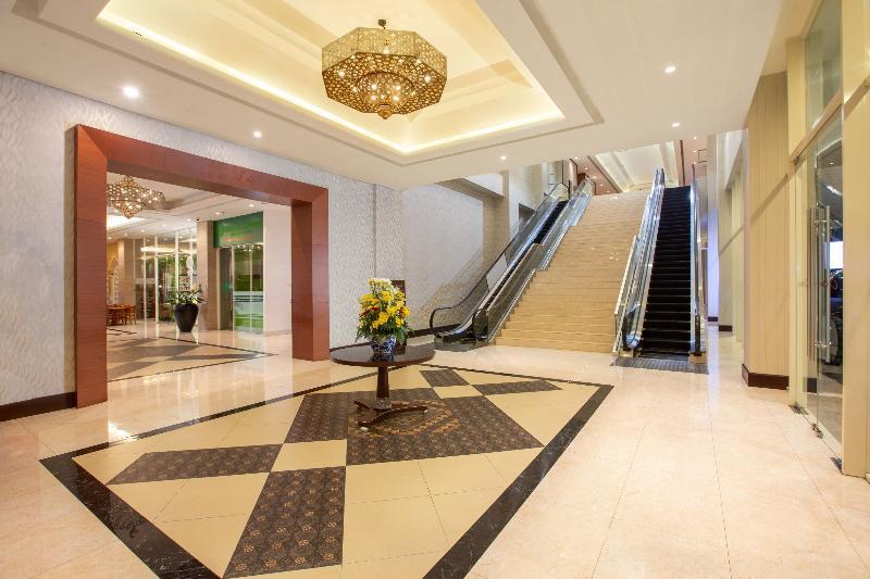 Sahid Raya Hotel & Convention Yogyakarta Maguwo Extérieur photo